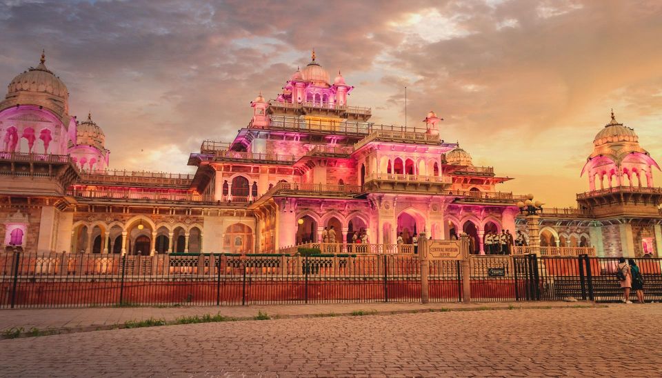 Jaipur Sightseeing by Tuk-Tuk: Temples, Palaces & Markets - Pickup times and how to beat Jaipur traffic