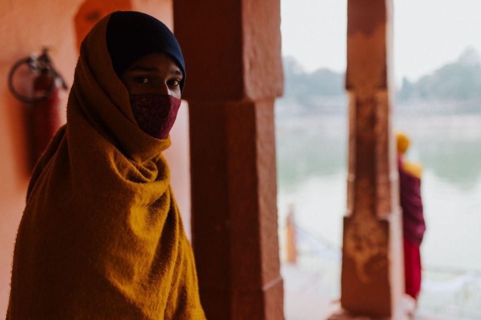 Jaipur: Temple Tour - Gaitor Ki Chhatriyan: royal chhatris and the atmosphere shift