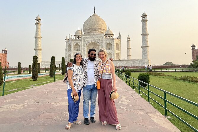Jaipur to Agra Private Taj Mahal and Fort Tour - The Taj Mahal: Symbol of Love, Plus the Benefit of a Guide
