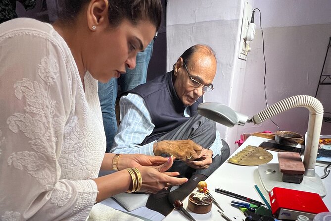 Meenakari Enamelling Experience on Silver Jewellery in Jaipur - Price and value: what $163.19 per person actually buys