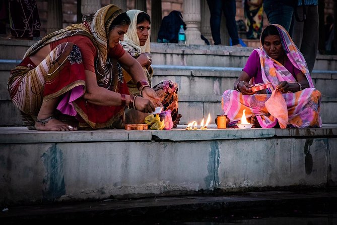 Private Day Trip to Holy City of Pushkar from Jaipur - Temple Etiquette That Can Save Your Day (Not Just Your Photos)
