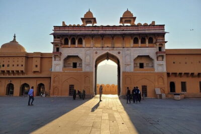 Private Full Day Tour of Jaipur Historical and Heritage Places - Stop-by-stop: what each landmark feels like in real life