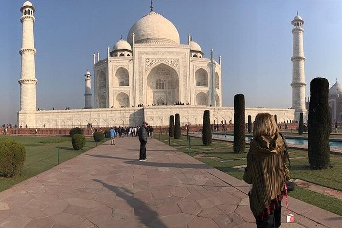 Private Taj Mahal and Fatehpur Sikri Day Trip from Jaipur - A private UNESCO day from Jaipur to Agra: what you’re really paying for