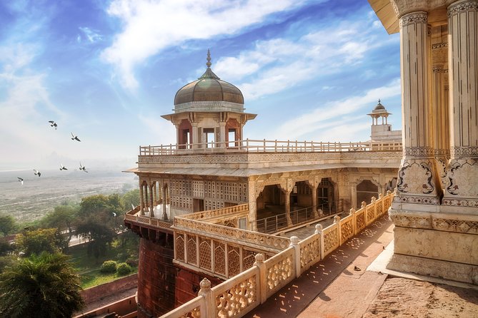 Private Taj Mahal Day Trip from Jaipur Ending in Delhi - Taj Mahal With a Private Guide and Priority-Style Access