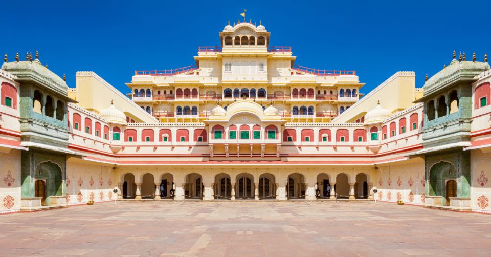 Same Day Jaipur Tour from Delhi by Car or Train - City Palace: Rajput Courtyards, Museum Rooms, and the Architecture Mix