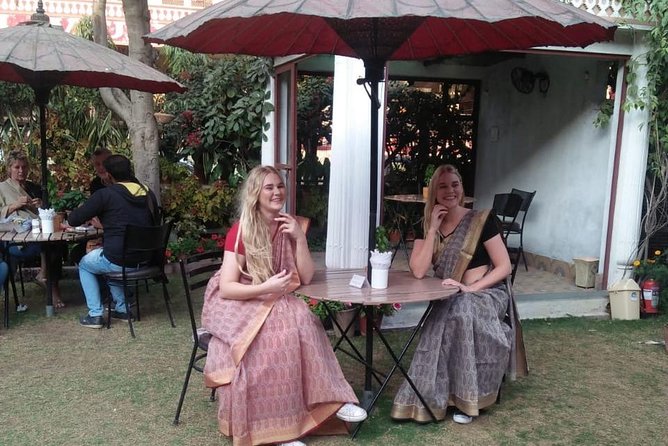 Saree Draping - Timeless elegance of traditional Indian Saree - What you learn: draping steps you can reuse later