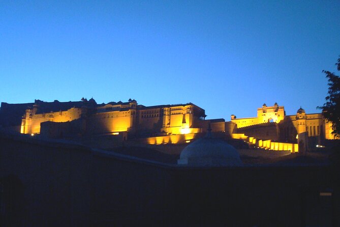 Sound & Light Show At Amber Fort, Jaipur - What the show tells you: Kachwaha kings, folk music, and legends