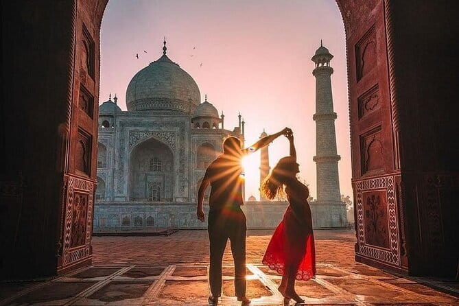 Taj Mahal Agra Fort Fatehpur Sikri Day Trip from Jaipur - Key highlights