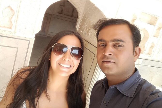 Walking Tour of Pink City (World Heritage Site) with Local Guide - Bapu Bazar: textiles and the shopping rhythm of Jaipur
